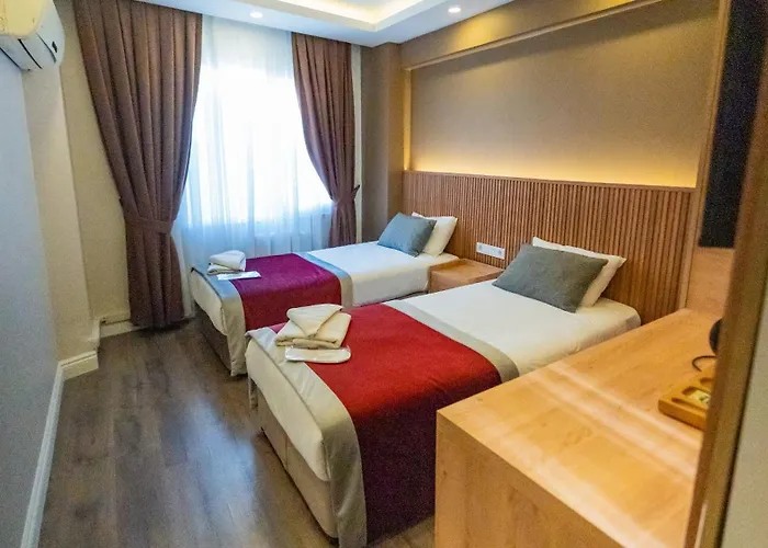 Hotel Diana