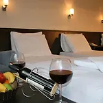 Hotel Diana
