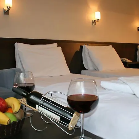 Diana Hotel