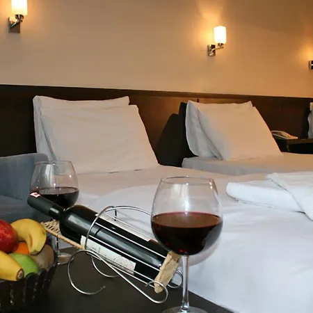 Hotel Diana