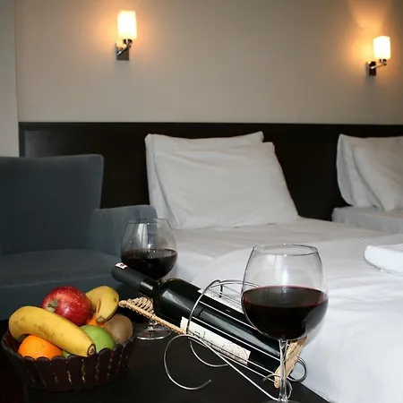Hotel Diana Hotel 2*
