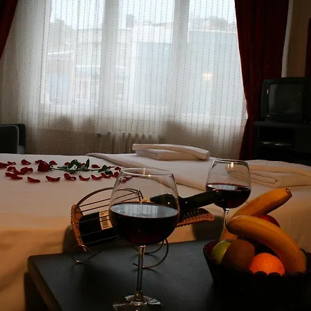 Diana Hotel Hotel 2*