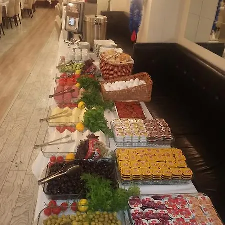 Diana Hotel 2*